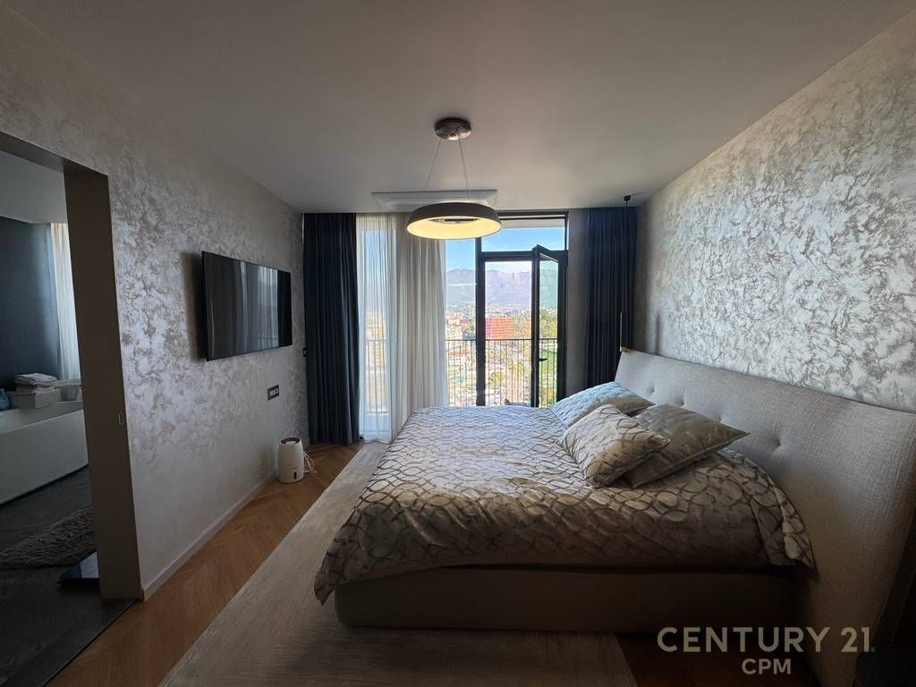 Apartment for sale at Lake View Residence
