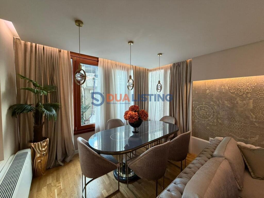 Apartament 3+1+2 ne shitje tek Rruga Elbasanit!