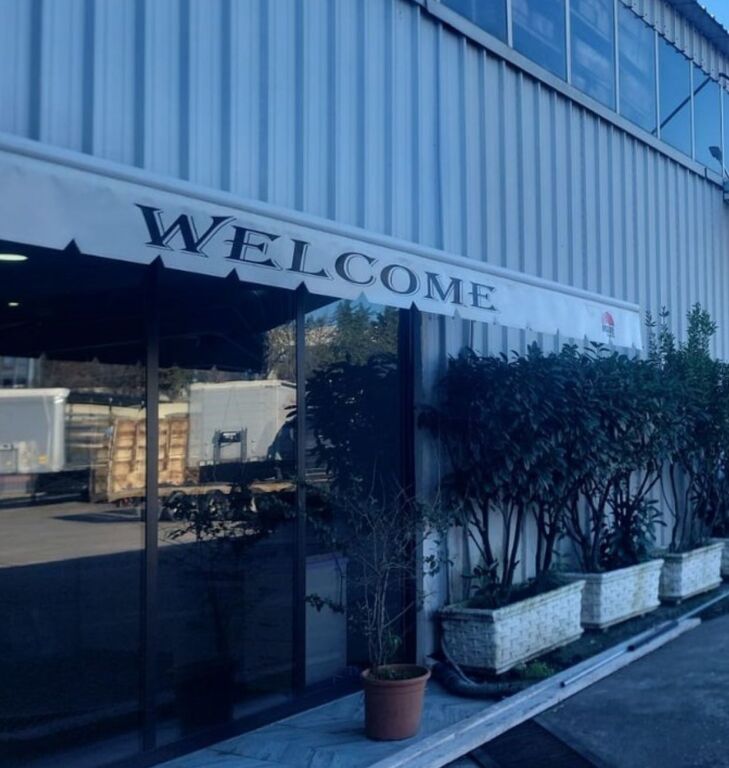 🌟 In Affitto – Magazzino 700 m² fronte Autostrada Tirana‑Durres | Ideale per Magazzini & Produzione