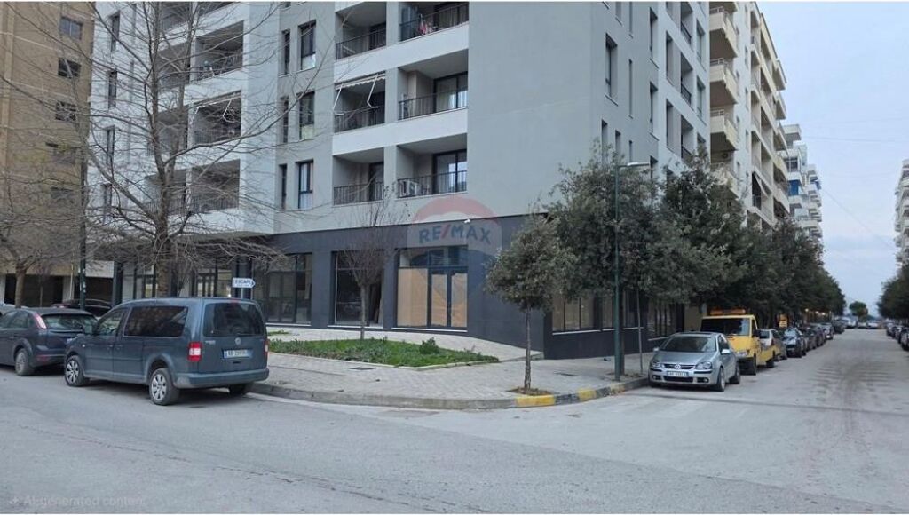 🏬 Premium Business Space for Rent – Lungomare, Vlorë