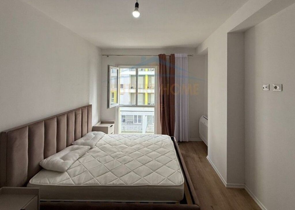 Appartamento 2+1+POSTO AUTO, Univers City, Tirana