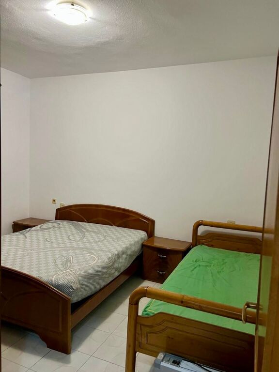 📣 QERA Apartament 2+1 📍Rruga "Elbasanit", Mbrapa Ambasades Amerikane ✨