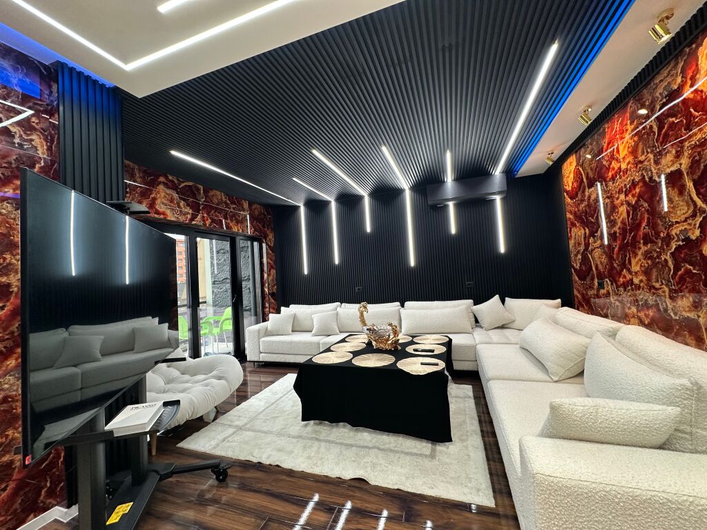 Rent, Apartment 2+1+2, Zogu i Zi, Tirana.