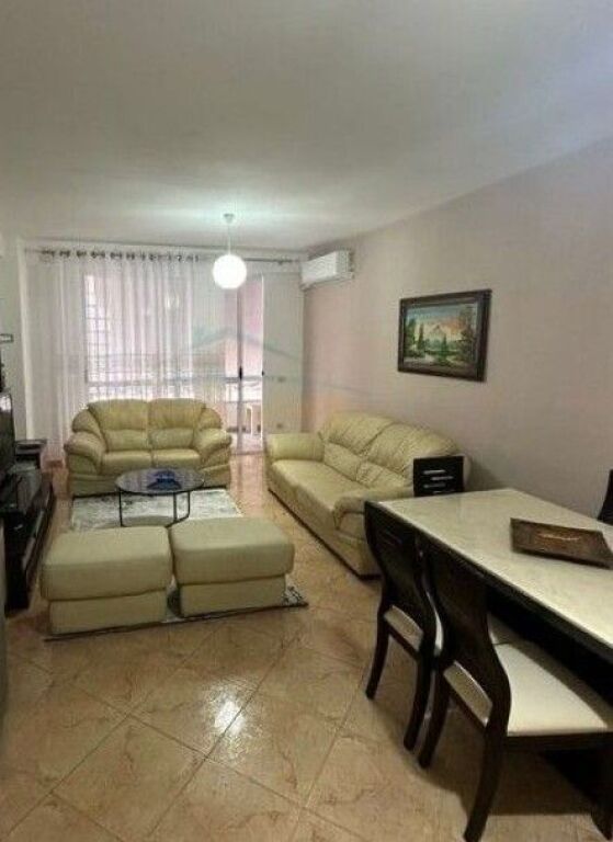 Qera, Apartament 2+1, Unaza e Re, Tirane.