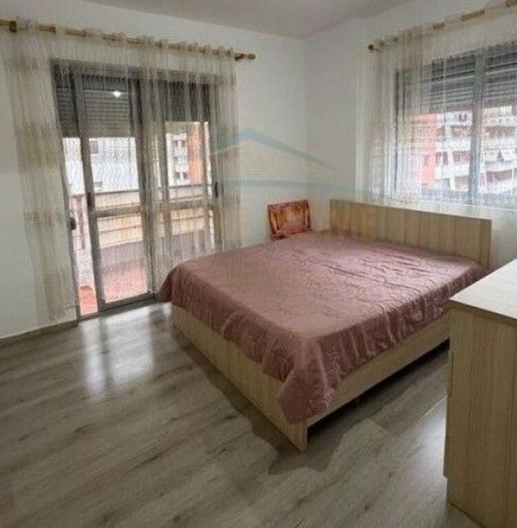 Qera, Apartament 2+1, "Mesaplik", Unaze e Re, Tirane.