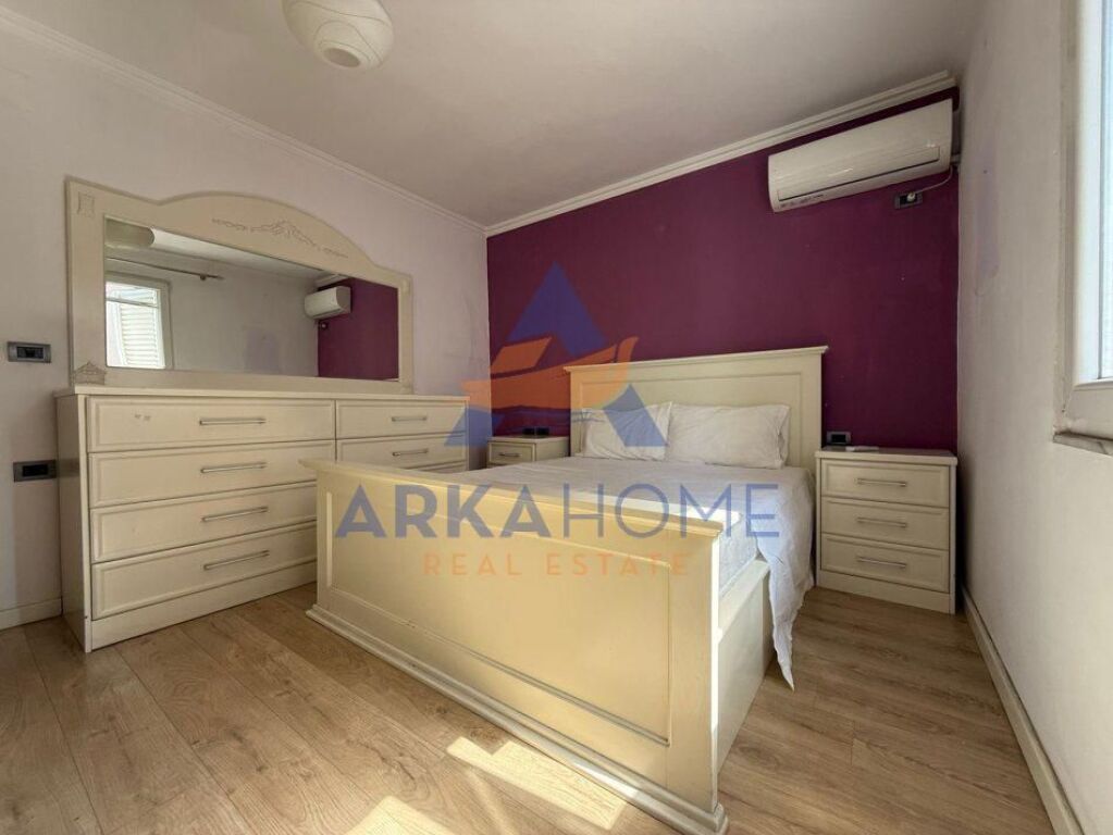 FOR SALE 2+1 APARTMENT "BEHIND THE UNITED SCHOOL, MANASTIR CONGRESS STREET" 160000 EURO