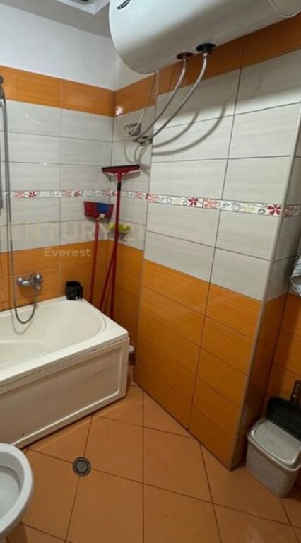 🌟 2+1 Apartment for Sale in Xhamllik – Practical Location in Tirana
