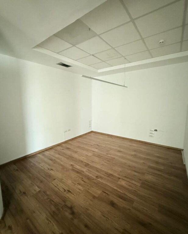 📌 Locale ufficio in affitto – ETC, Centro