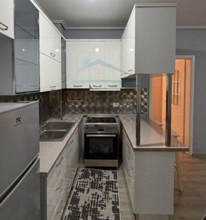 Qera, Apartament 2+1, "Mesaplik", Unaze e Re, Tirane.
