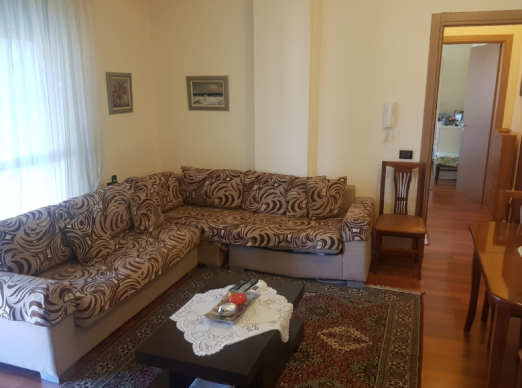 ▫️ APPARTAMENTO 1+1 IN AFFITTO – PAZARI I RI 🏙️  