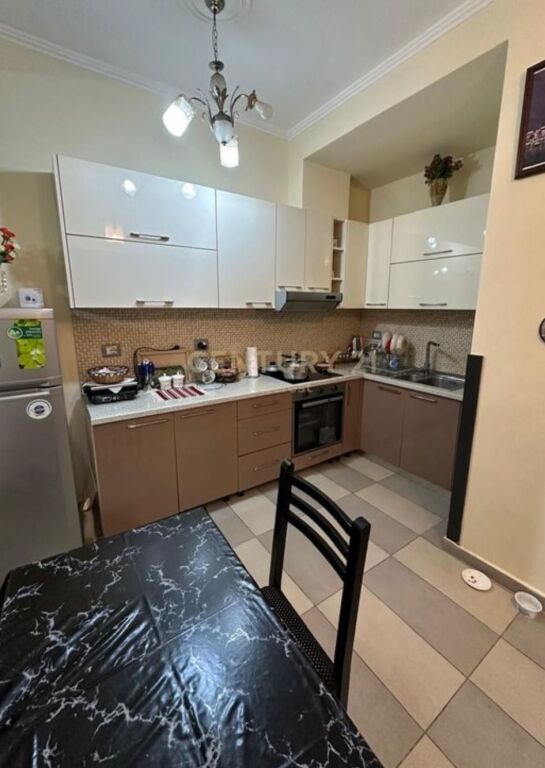 🌟 2+1 Apartment for Sale in Xhamllik – Practical Location in Tirana