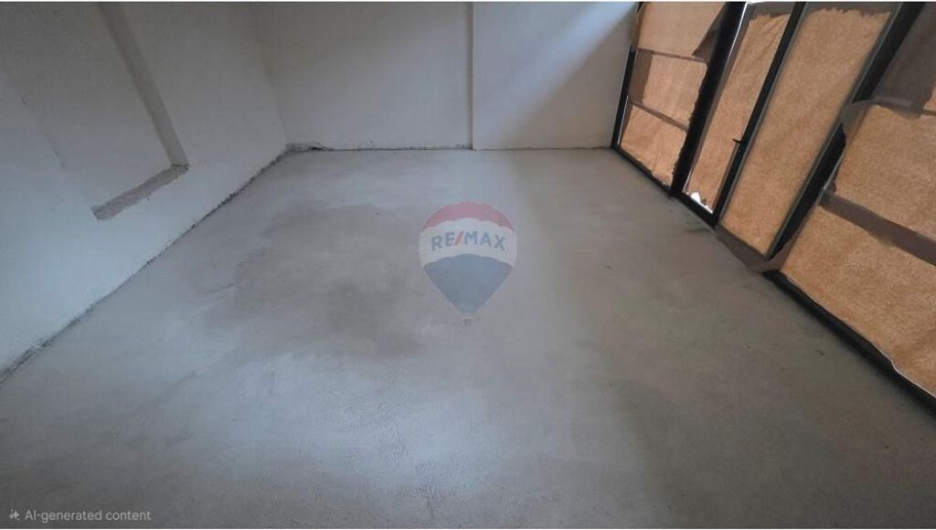 🏬 Premium Business Space for Rent – Lungomare, Vlorë