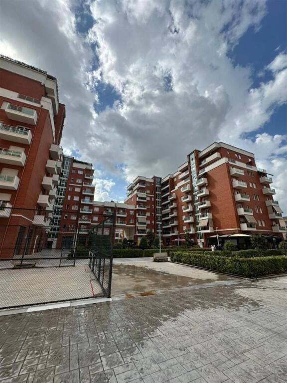 💥 EKSLUZIVE 💥 Jepet Ambinet Biznesi me qira te Green City, Unaza e Re