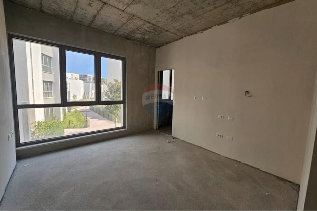 Shitet Apartament 3+1+2 në Green Valley Residence