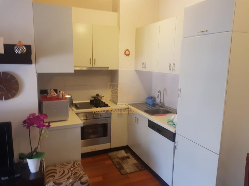 🏡 Appartamento 1+1 in affitto – Pazari i Ri