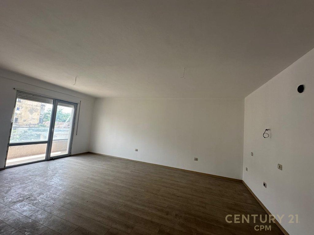 SUPER APARTMENT 2+1+2 FOR SALE AT XHAMLLIKU