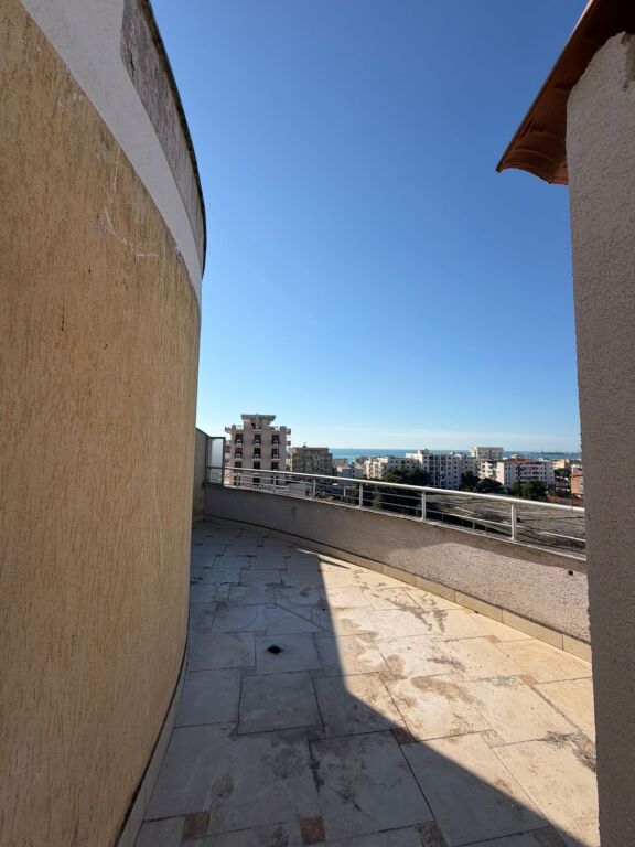 🏝️ SUPER ATTICO IN VENDITA SULLA SPIAGGIA – DURRËS 🏝️