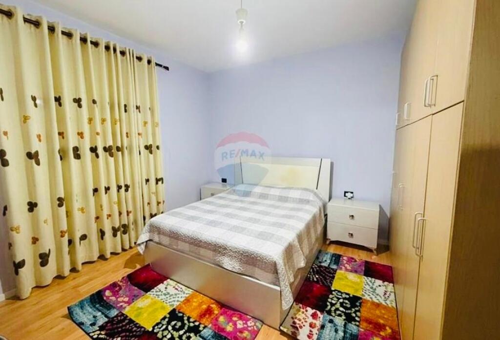 📍Apartment 1+1 and two parking spaces for rent Fresk