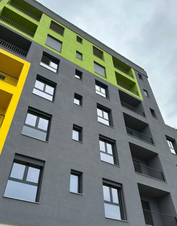 Apartament 2+1 – Colour Splash, Paskuqan