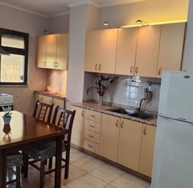 🌆 2+1 Apartment for Sale – Ali Demi, Tirana | Desirable and Close to Facilities