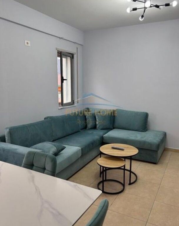 Affitto, Appartamento 1+1, Via 5 Maji, Tirana.