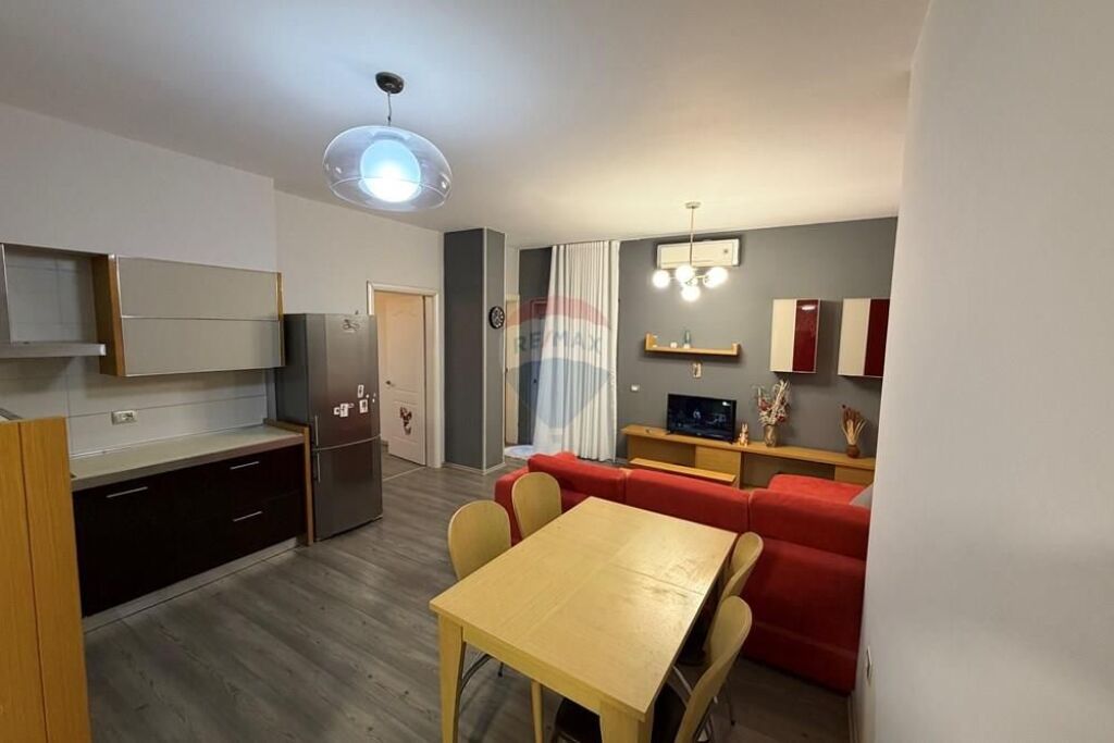 SHITET, APARTAMENT 2+1, FRESKU, TIRANË