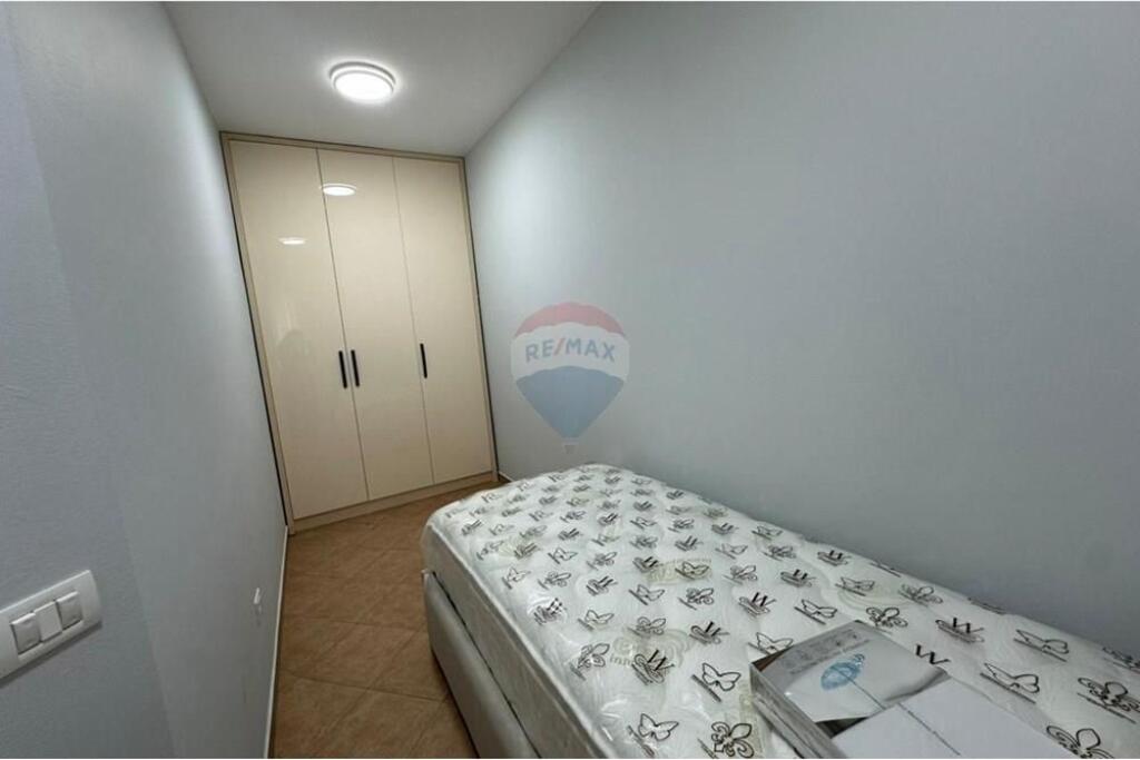 Affitto/ Appartamento 2+1 in Via Kavaja