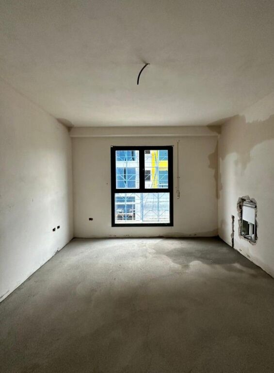 Apartament 2+1 – Colour Splash, Paskuqan