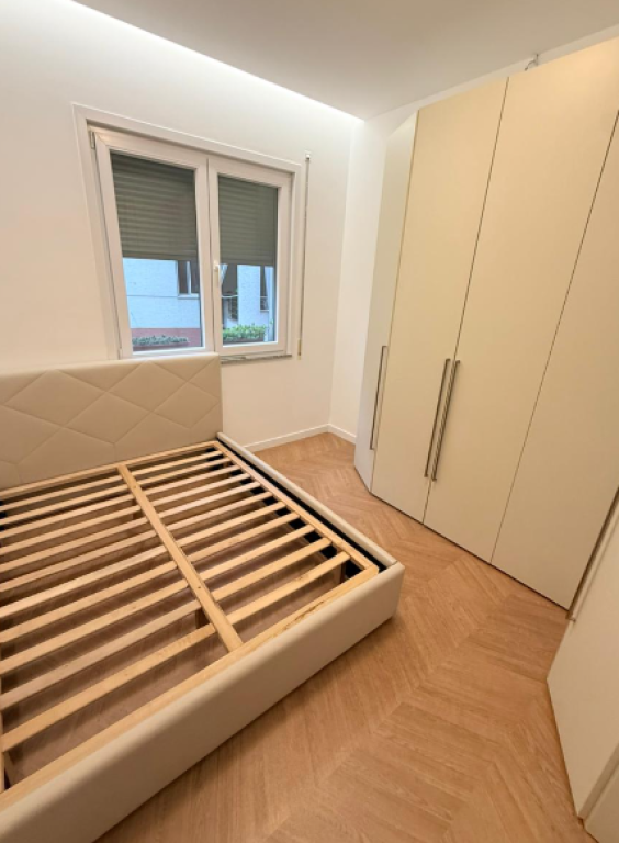 🏡 Apartament 2+1 me Qira – Liqeni i Thatë
