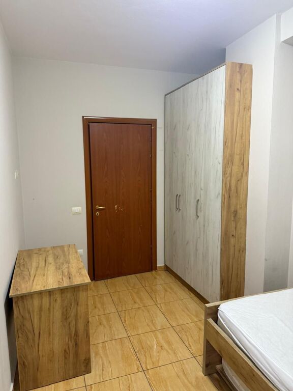 Appartamento 2+1 in affitto a Lapraka di fronte al Fondo Besa