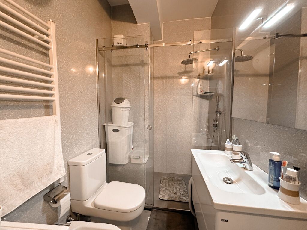 Appartamento 2+1 in vendita al Lago Secco, Tirana