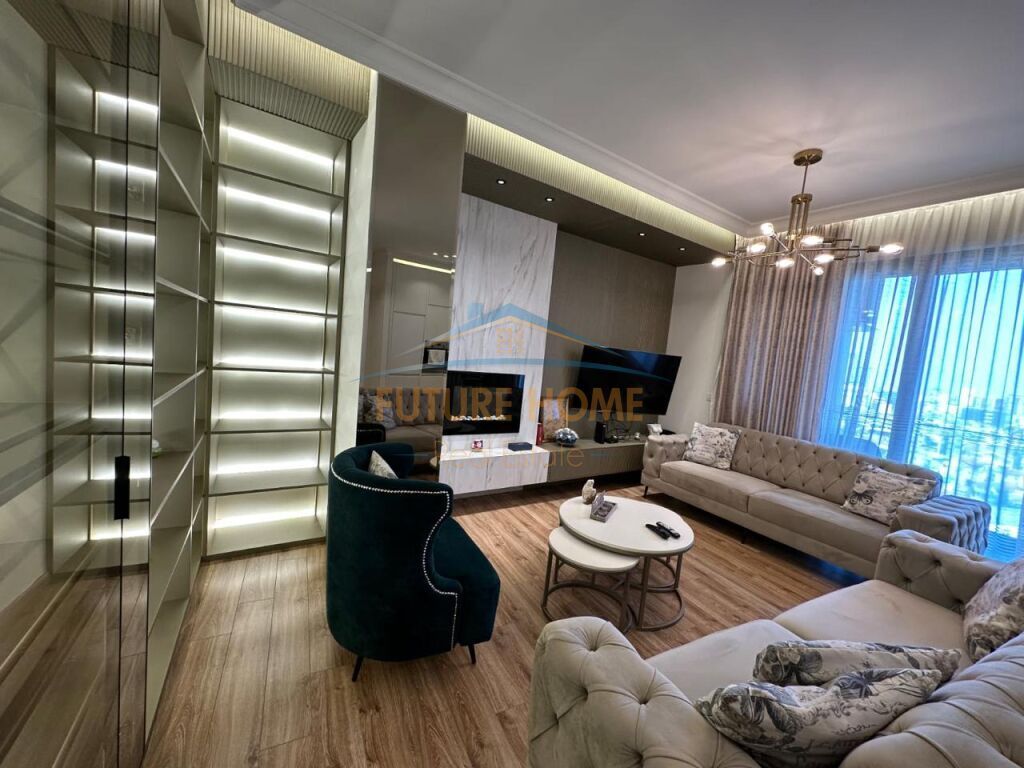 Affitto, Appartamento 2+1+parcheggio, Park Gate!