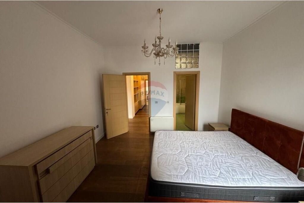 4+1 apartment for rent in Bllok, near Garda!