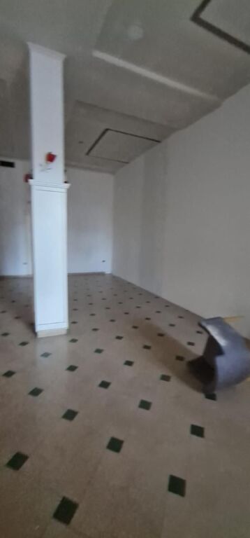 AMBIENTE PER MAGAZZINAGGIO IN AFFITTO, YRSHEK