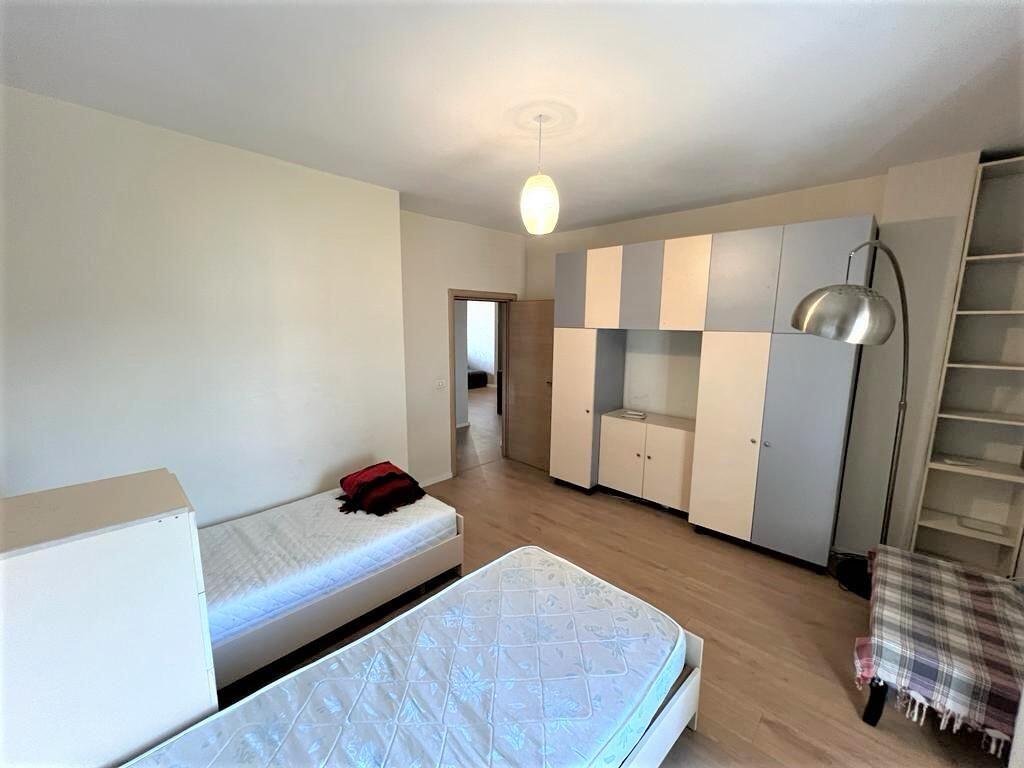 Appartamento 2+1 in vendita in Via Durazzo, vicino al Mosaico di Tirana. ID D8142A21