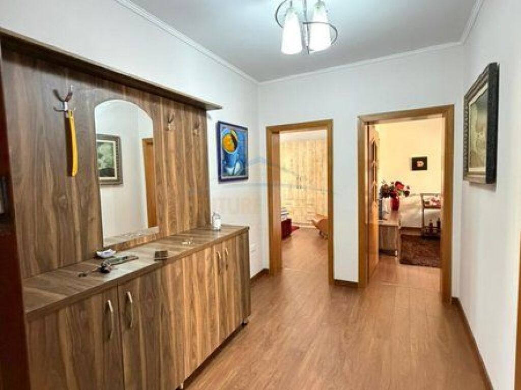 For sale, Apartment 1+1, American Embassy, Elbasan Street, Tirana
