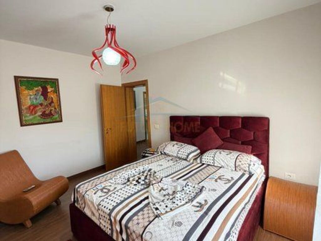 For sale, Apartment 1+1, American Embassy, Elbasan Street, Tirana