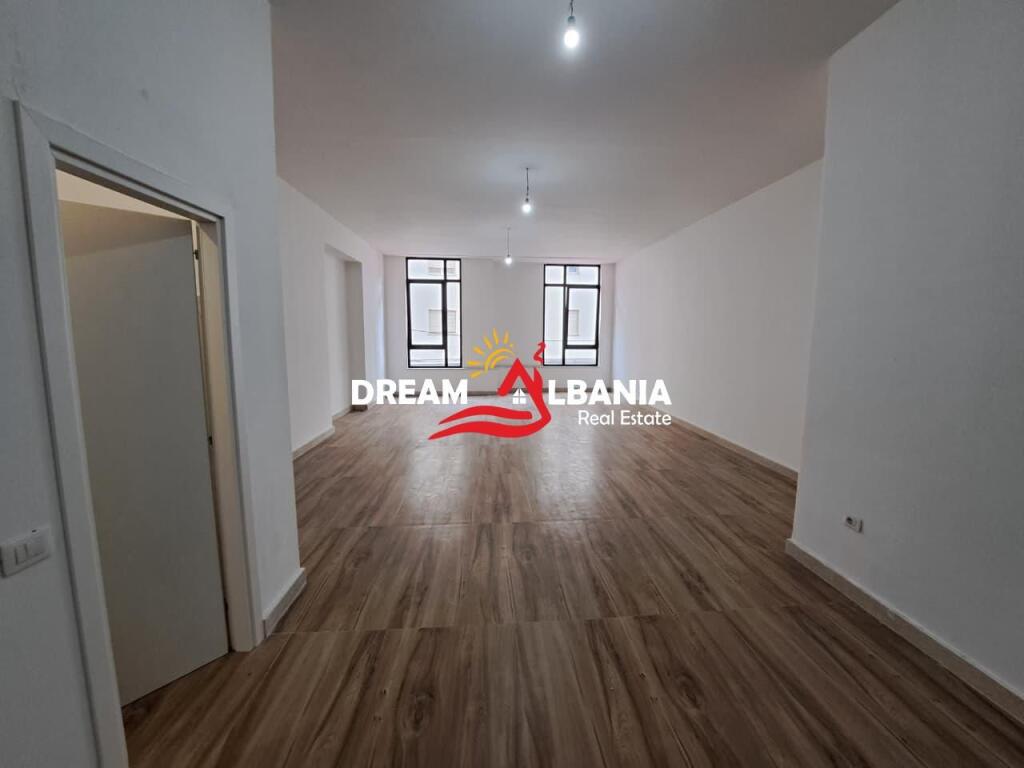Ambient Biznesi me Qera ne Qender Te Tiranes (ID 42611402)