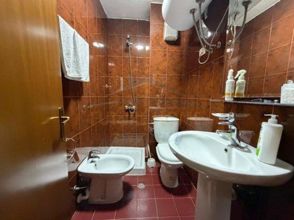 For sale, Apartment 2+1+2, Vasil Shanto, Tirana.