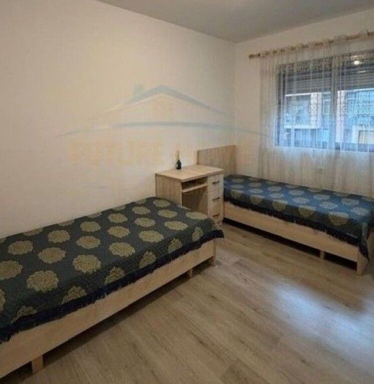 Qera, Apartament 2+1, "Mesaplik", Unaze e Re, Tirane.