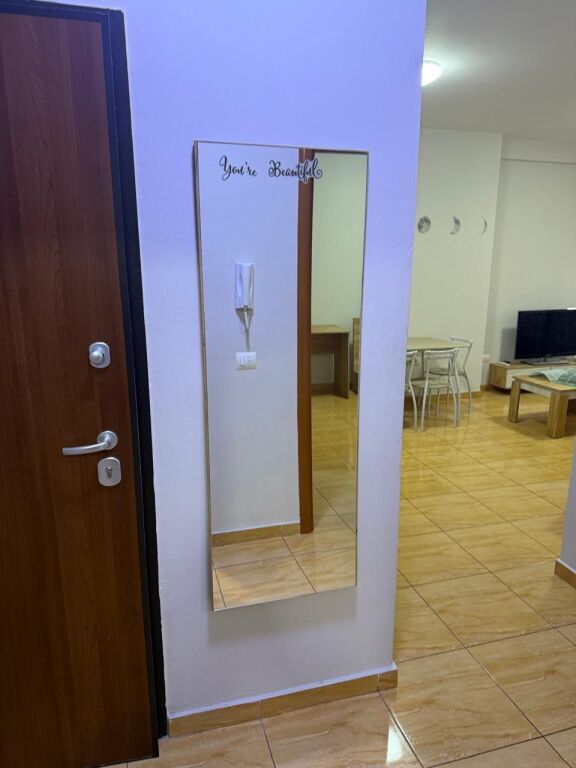Appartamento 2+1 in affitto a Lapraka di fronte al Fondo Besa