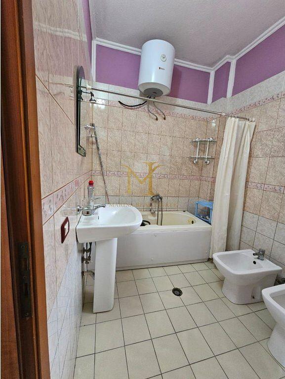 House for rent in the area of the former lake!