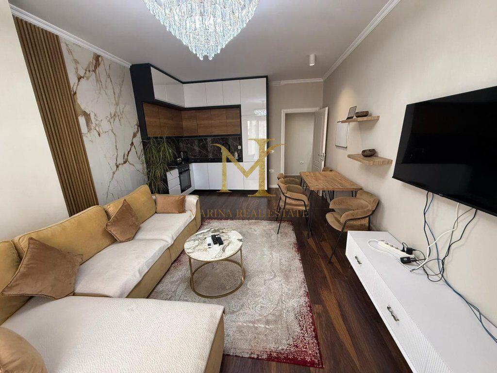 JEPET ME QERA APARTAMENT 1+1 , PRANE HOTEL VIVAS, PLAZH, DURRES