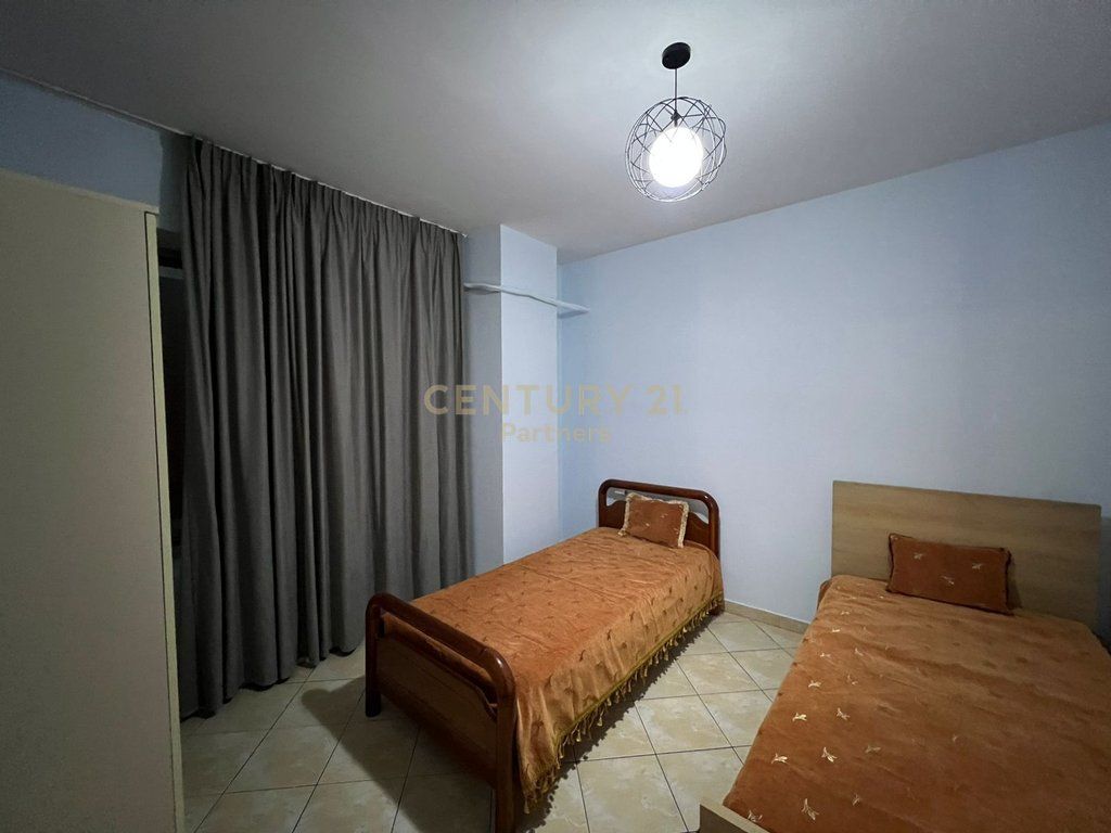 APARTAMENT 2+1+2 PËR QIRA – GLOBE, Ish Parku TIRANË