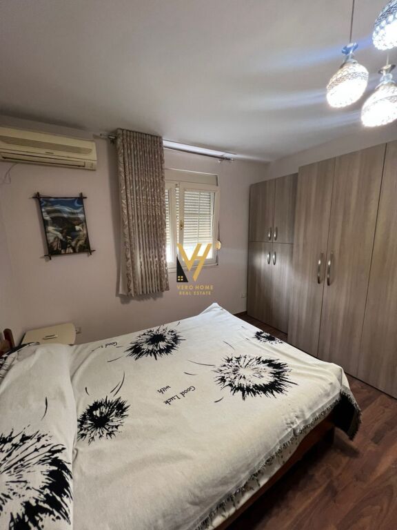 AFFITTASI APPARTAMENTO 3+1+BLK IN AFFITTO A 21 DICEMBRE 600 EURO
