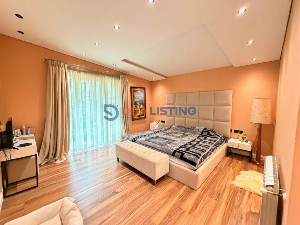 FOR RENT OR SALE UNIQUE VILLA IN PETRELE !