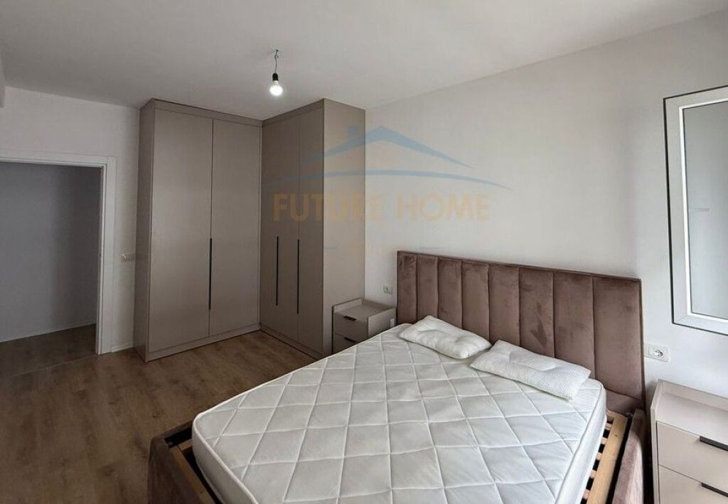Appartamento 2+1+POSTO AUTO, Univers City, Tirana