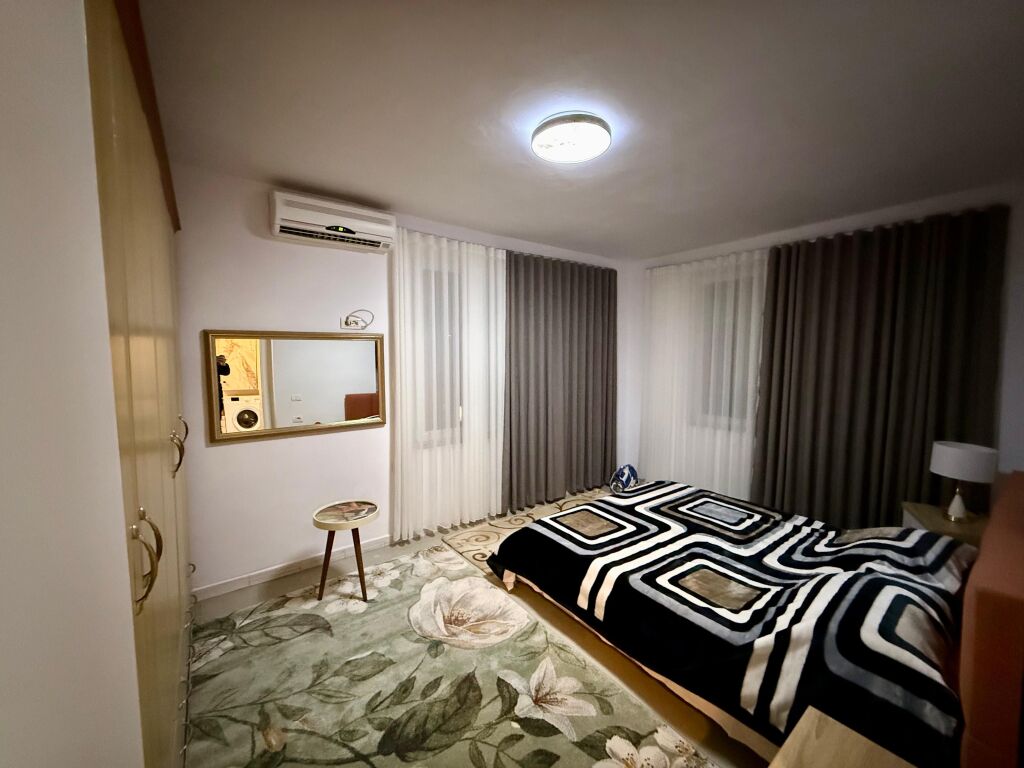 Apartament me qera 1+1 Rruga e kavajes