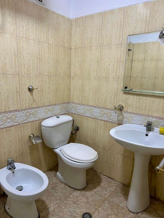 📣 QERA Apartament 2+1 📍Rruga "Elbasanit", Mbrapa Ambasades Amerikane ✨