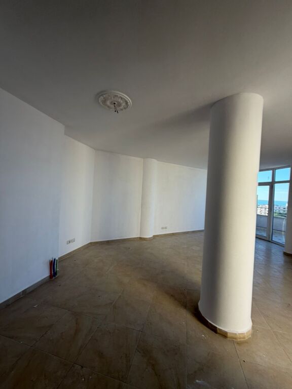 🏝️ SUPER ATTICO IN VENDITA SULLA SPIAGGIA – DURRËS 🏝️